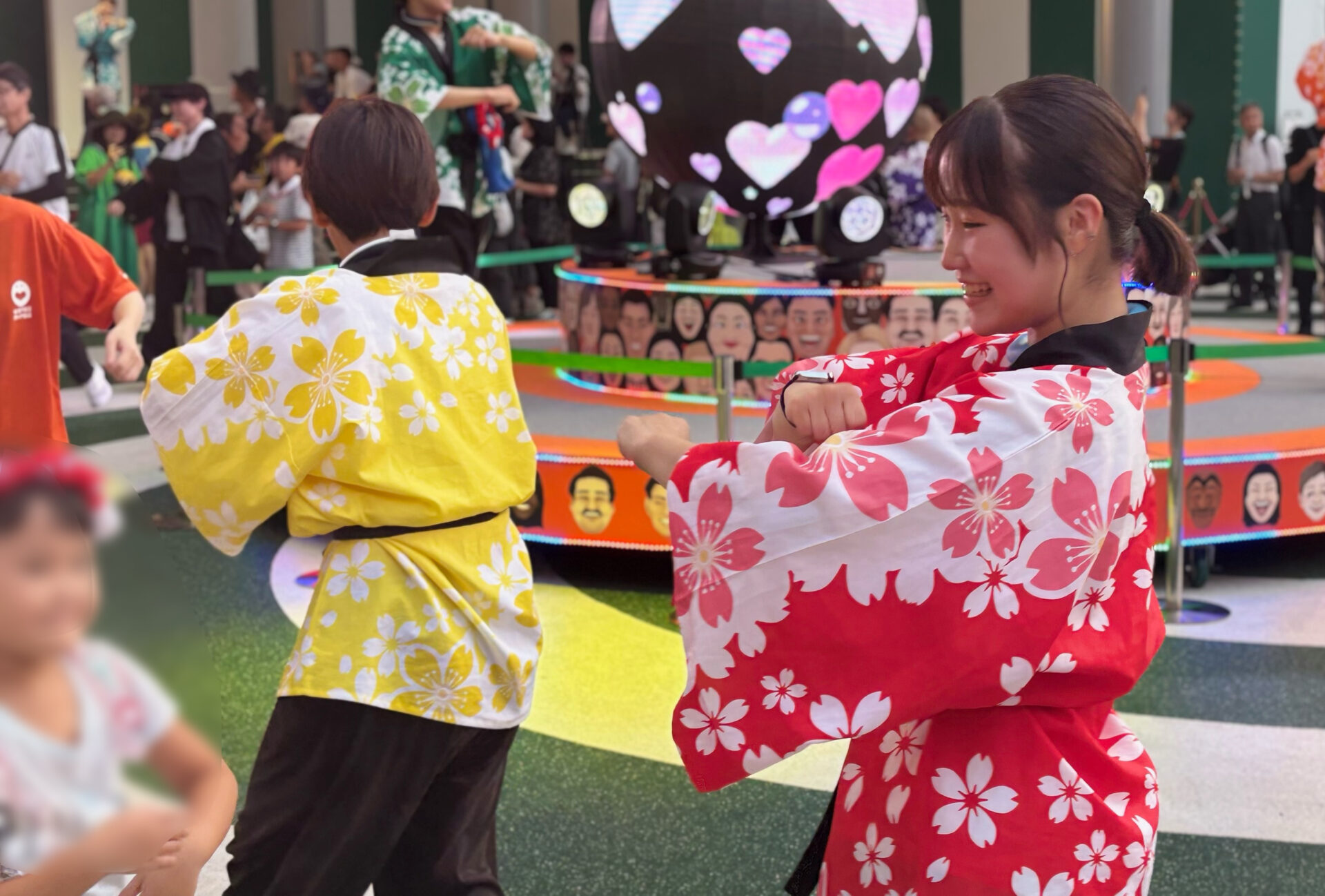 連日「盆踊りのアシタ」を盛り上げています